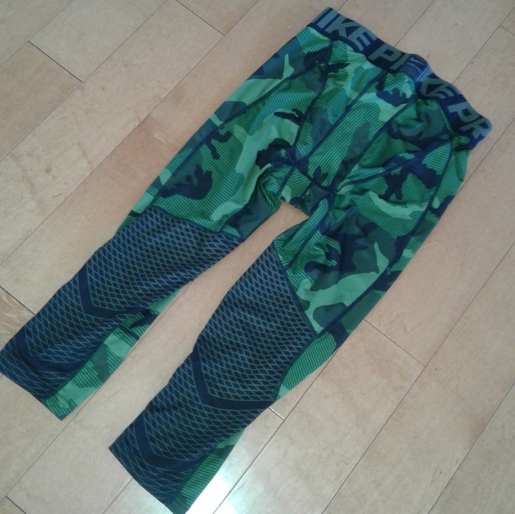 NIKE PRO Combat Mens sz M Compression Training Spandex Tights woodland Camo pant - Picture 3 of 6